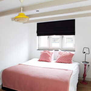 Hello I'm local Haarlem De Heem kamer